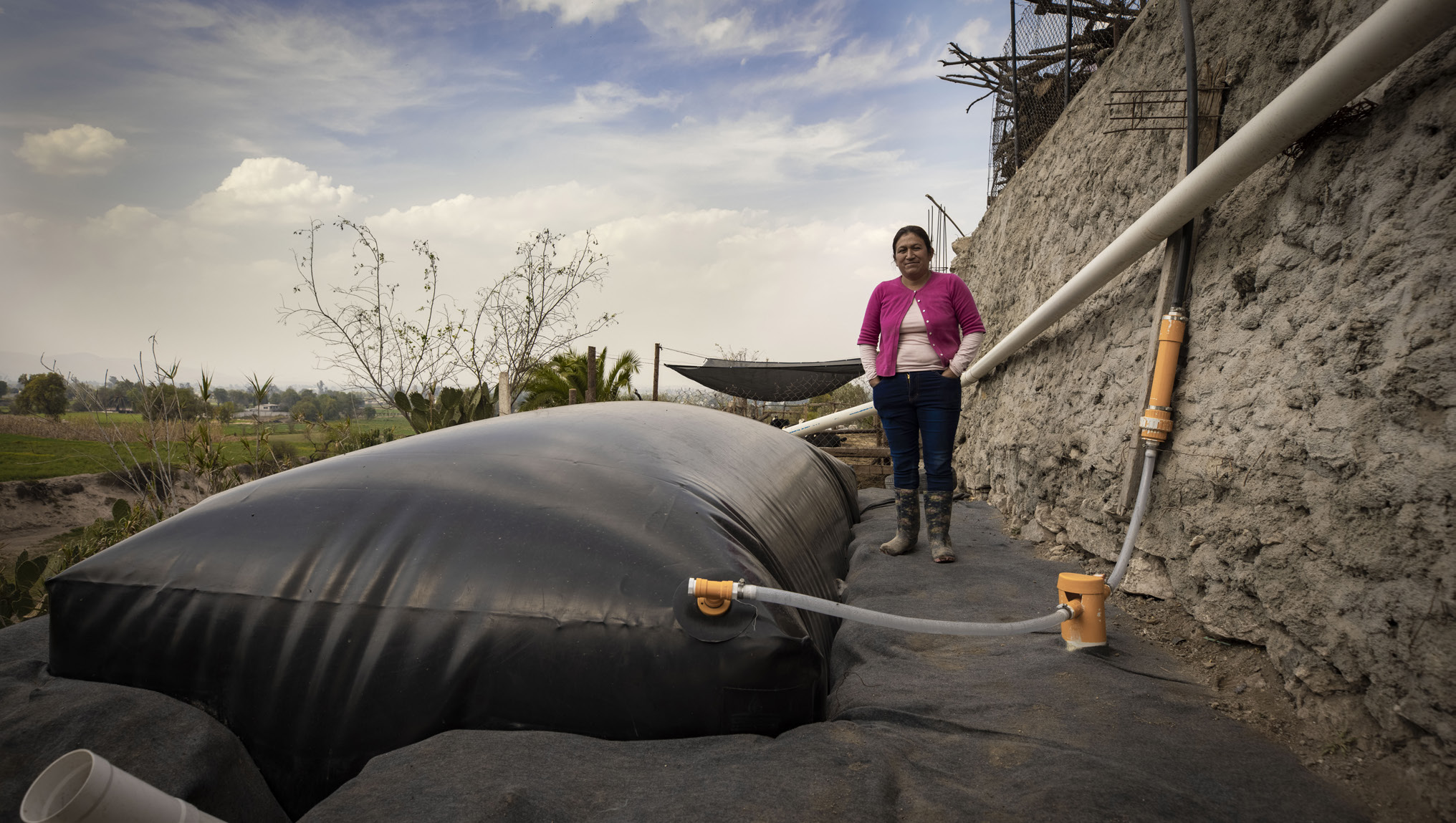 Biodigestor Sistema.bio de 12,000 litros — para 2 a 5 vacas o hasta 35 cerdos