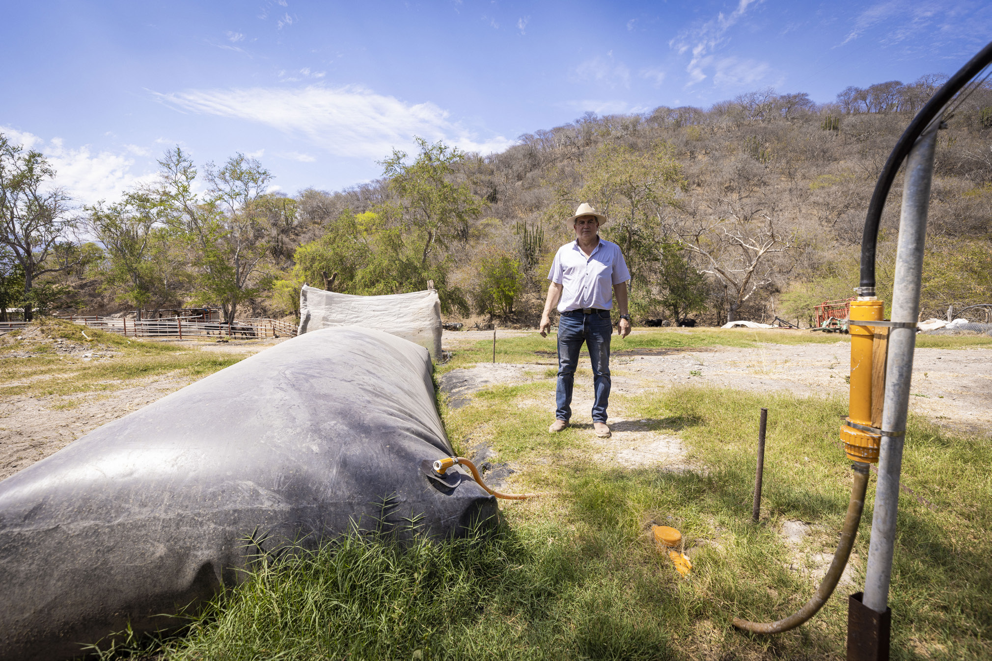Biodigestor Sistema.bio de 16,000 litros — para 3 a 7 vacas o hasta 50 cerdos